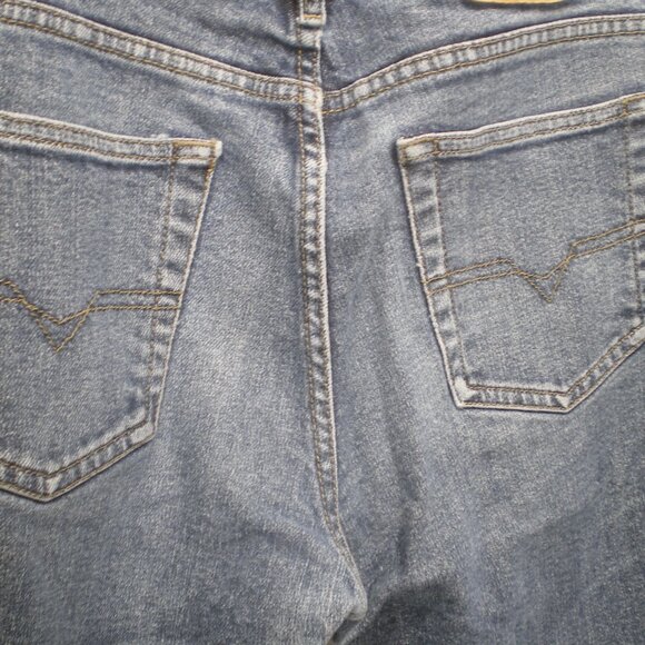 Diesel Industry Denim Division Blue Jeans, Size 28 - Picture 7 of 8